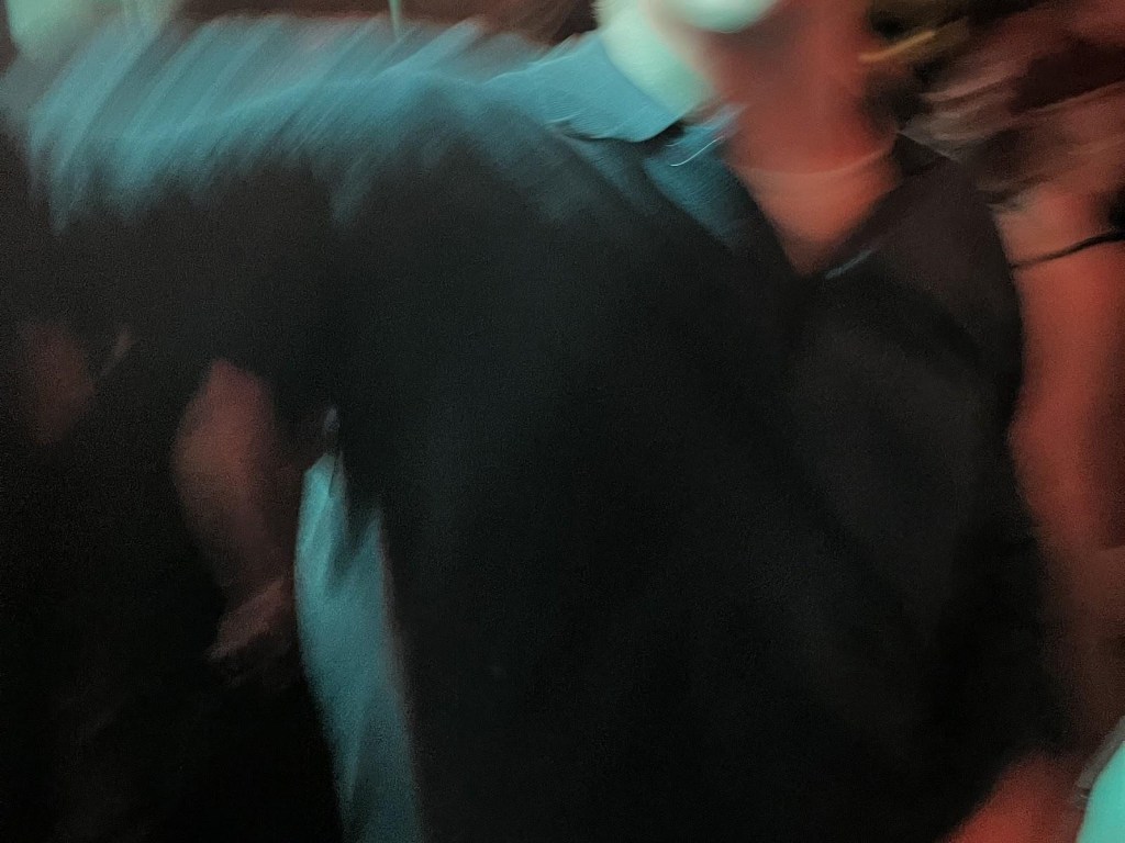 Ceci n’est pas un mosh pit: On&nbsp;Entropy